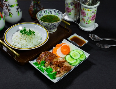 CƠM VỊT QUAY THÁI LAN